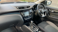 Nissan Qashqai 1.3 DiG-T 160 [157] N-Connecta 5dr DCT Glass Roof Petrol Hatchback